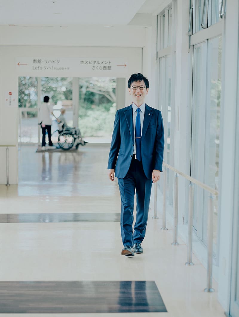 建築事業部長 諸泉千智